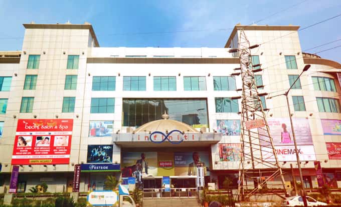 infiniti-mall-andheri-top-shopping-mall-inmumbai