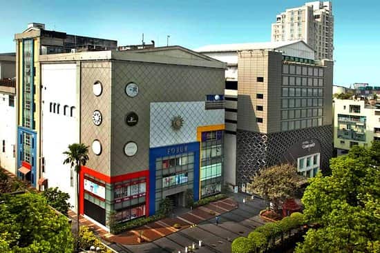 forum-courtyard-mall-best-malls-in-kolkata-for-shopping