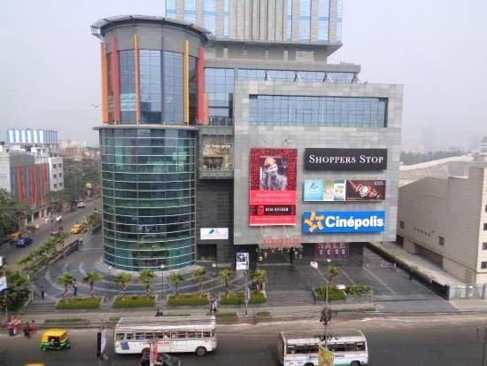 acropolis-mall-best-malls-in-kolkata-for-shopping