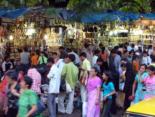 fashion-street-street-shopping-in-mumbai