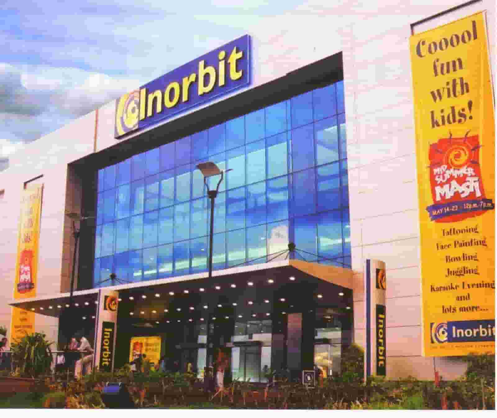inorbit-mall-vashi-biggest-mall-in-navi-mumbai-shopping-food-entertainment