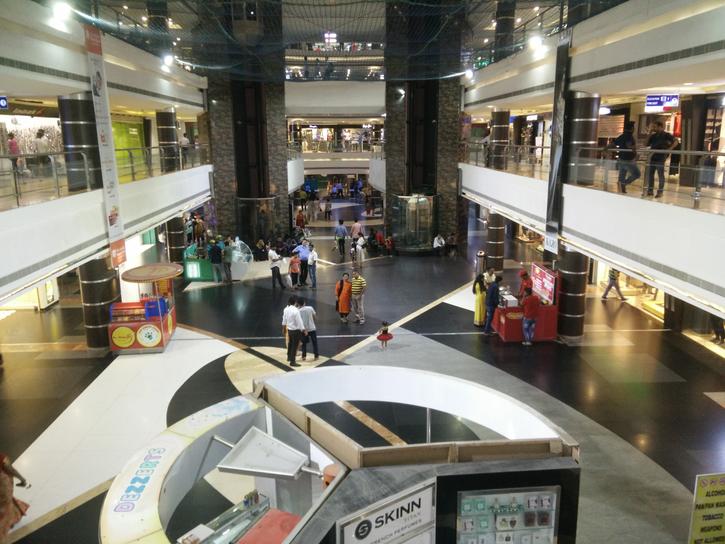 sahara-ganj-mall-lucknow-best-mall-in-lucknow