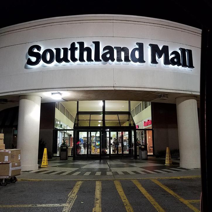 Southland Mall is one of the best malls in the Memphis TN